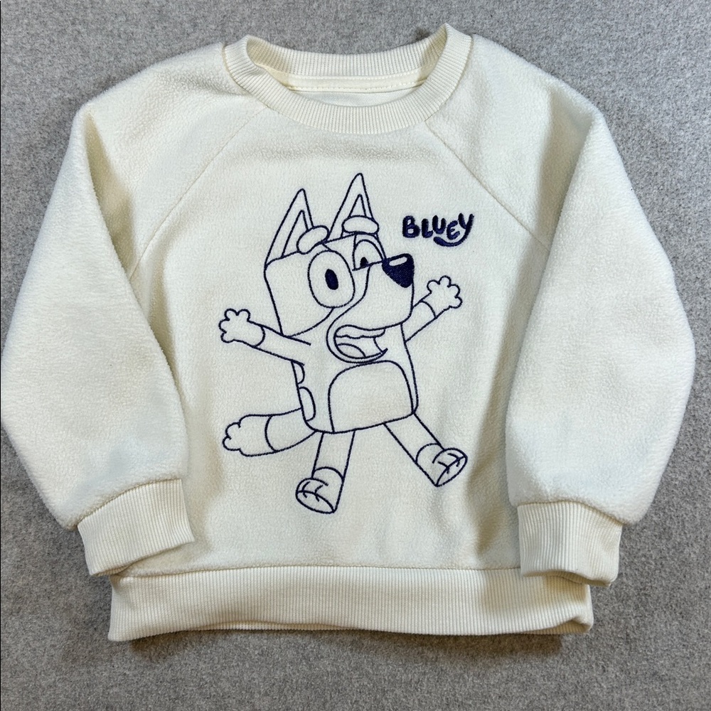 EUC Bluey 2T Sweatshirt and Pants Matching Set - Picture 2 of 7
